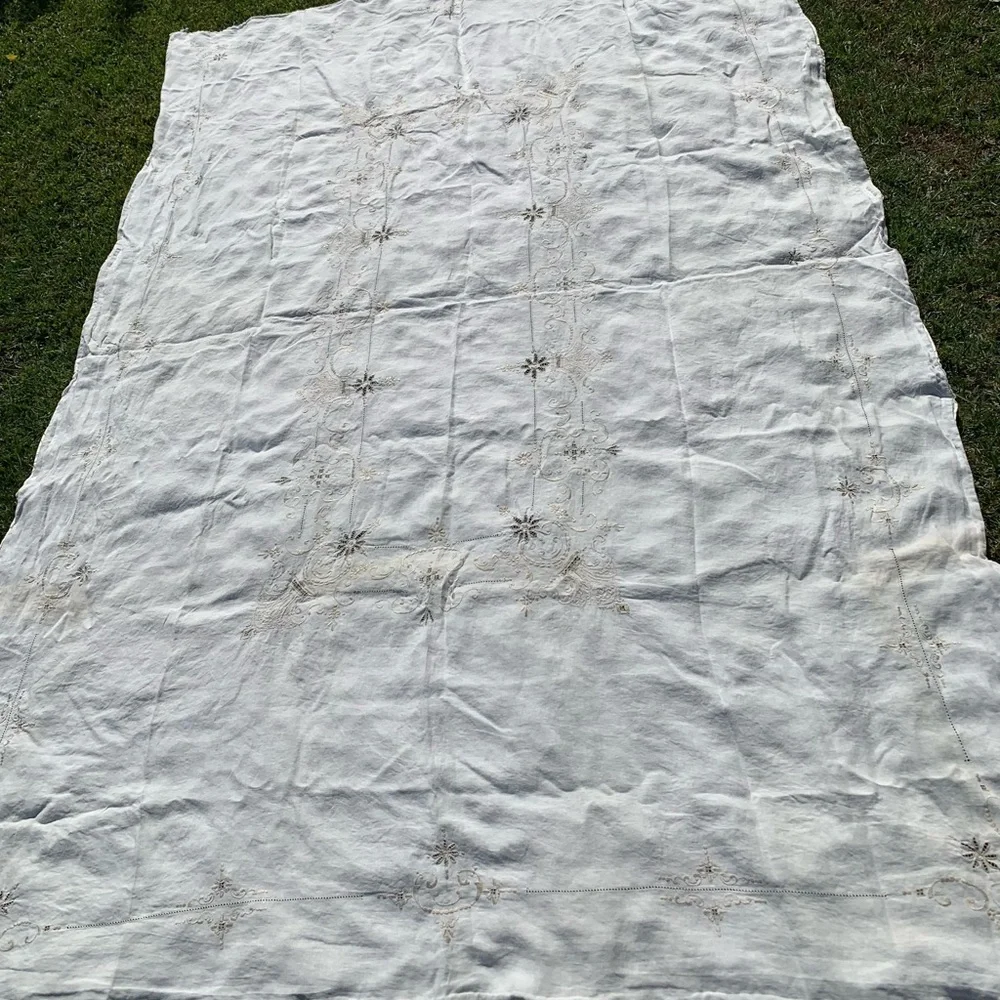 Table cloth